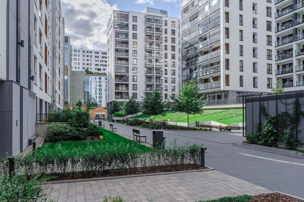 Modern Apartments With Access To The Pool Near Rondo Daszynskiego Station Varsovie Extérieur photo